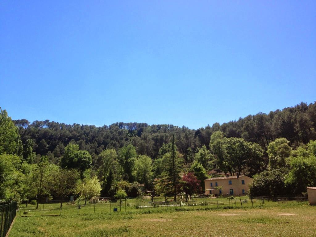 Domaine De La Provenc'Ane Villa ซาแลนส์ ห้อง รูปภาพ